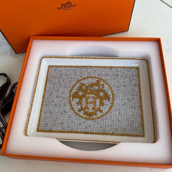 Hermes Porcelain Small Tray - Picture 14 of 14